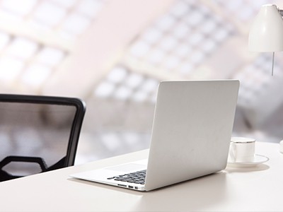 Kontaktor kontaktora Adhezija